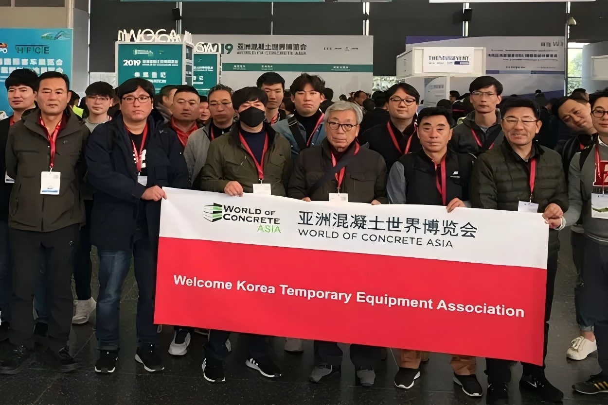 WOCA博览会,出口好平台 | 政策赋能×全球视野!WOCA 2025助地坪企业“零门槛”出海,抢占万亿国际市场!