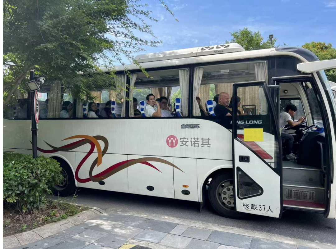 WOCA博览会,出口好平台 | 政策赋能×全球视野!WOCA 2025助地坪企业“零门槛”出海,抢占万亿国际市场!