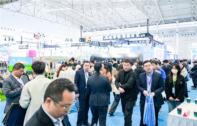 赋能绿色发展，共探产业新机——2025鸿威・世界环保产业博览会12月11日盛大启幕