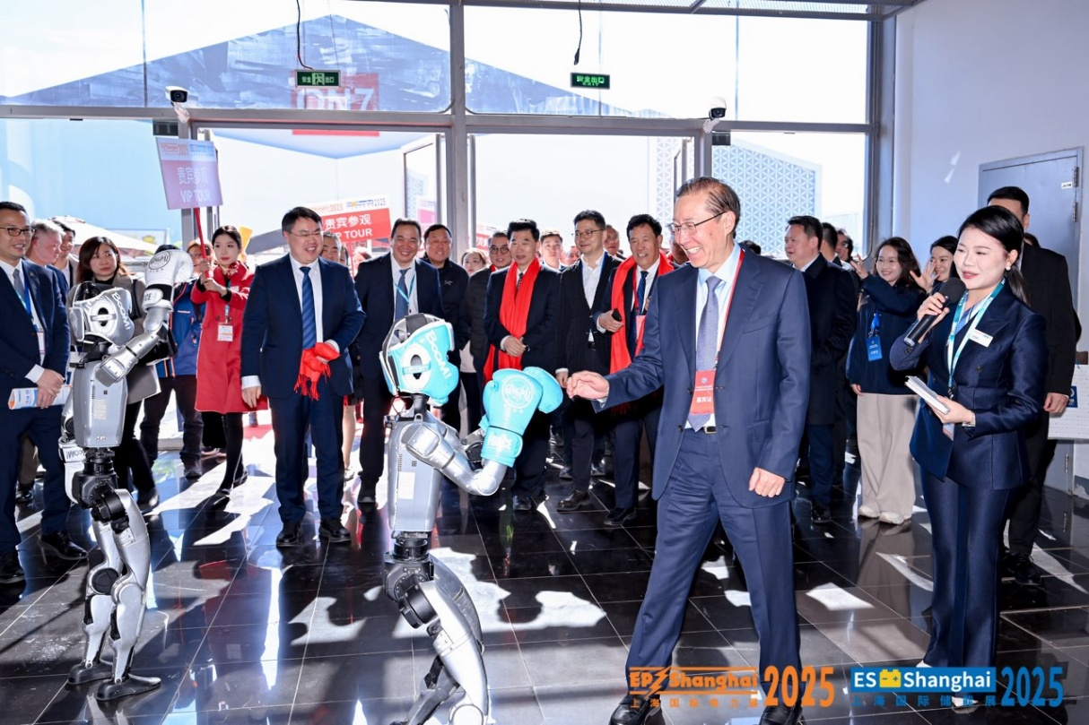 2025中国国际电力设备及技术展览会隆重开幕 以数智驱动打造新型电力系统新生态