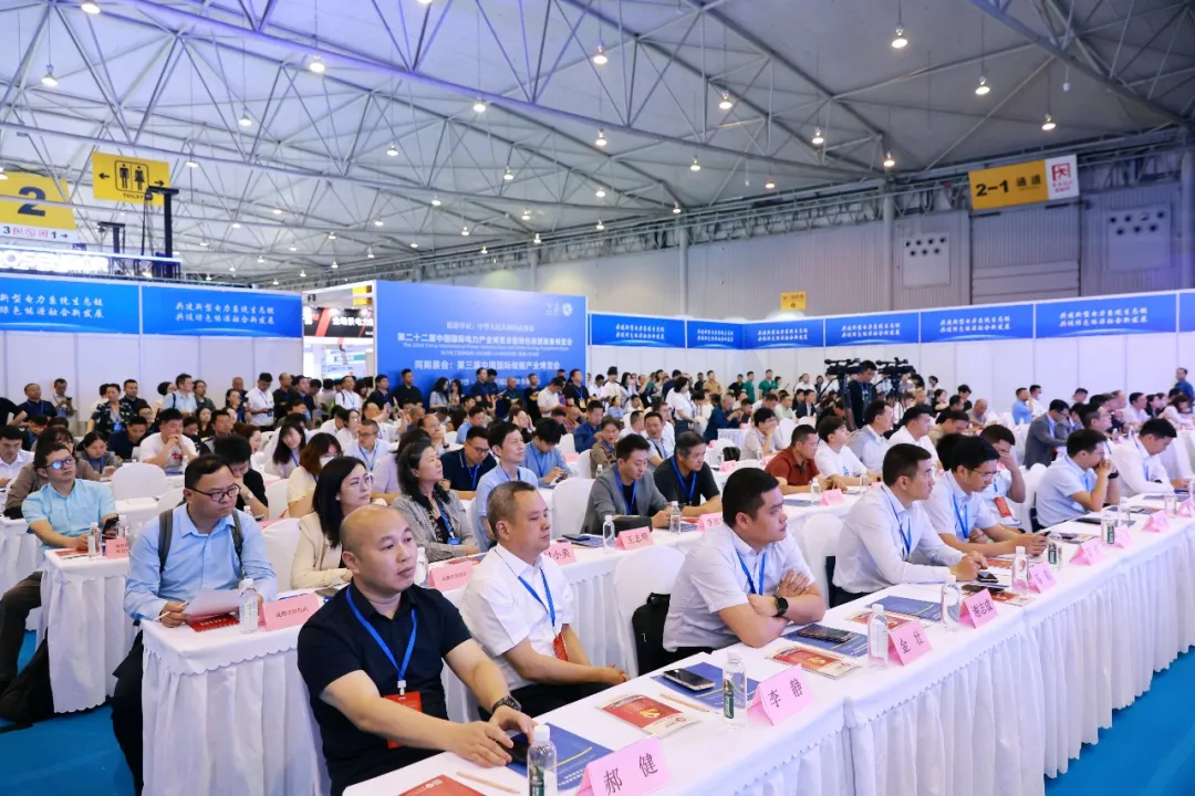 霍尔木兹“锁喉” 四川以万亿清洁能源“解扣”全球能源危机