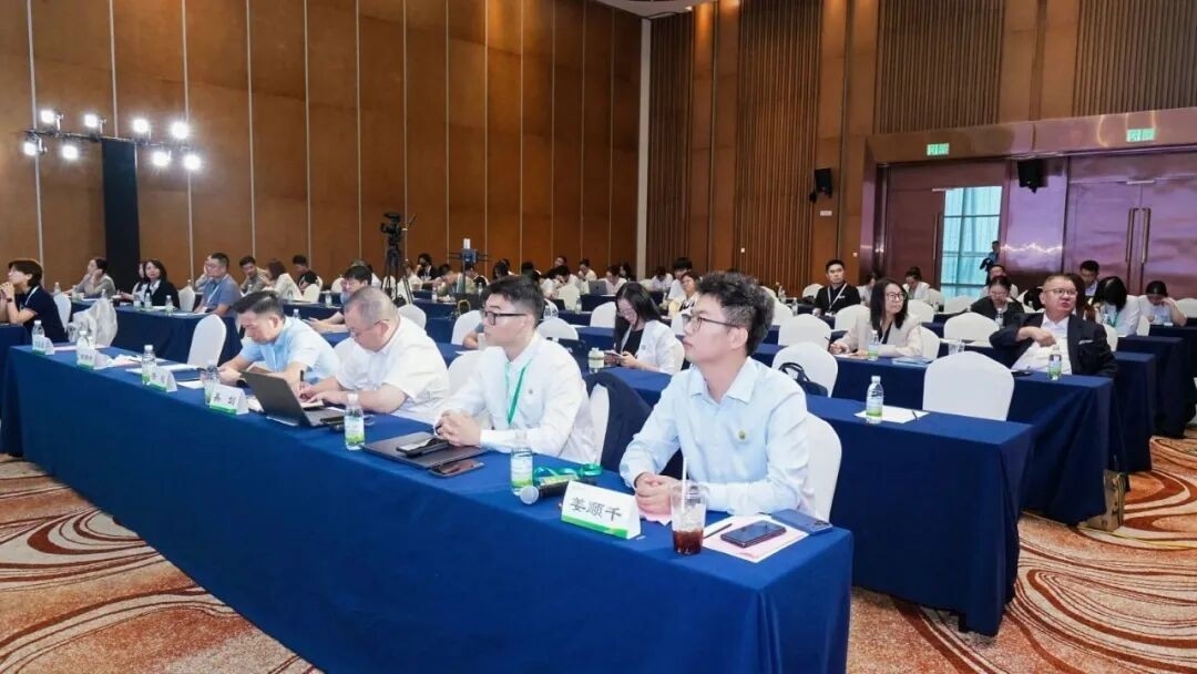 2026中国城市环境卫生协会年会成功举办 锚定“十五五”发展 擘画环卫发展新蓝图