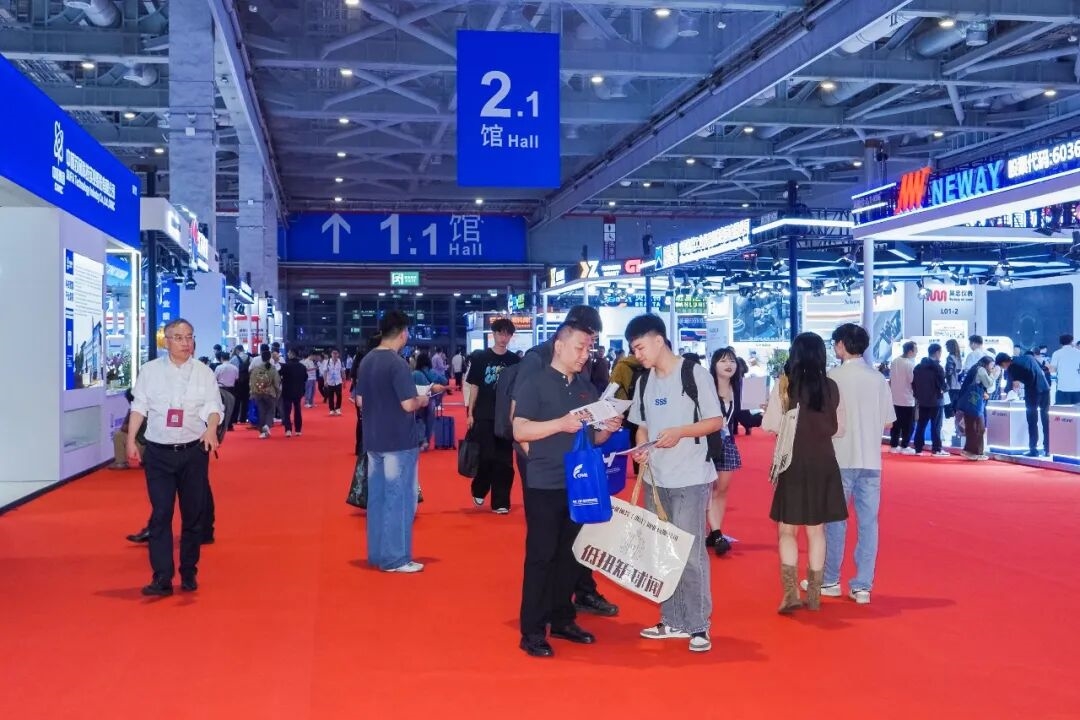 第13届中国(上海)国际流体机械展览会·2026国际工业阀门博览会开幕